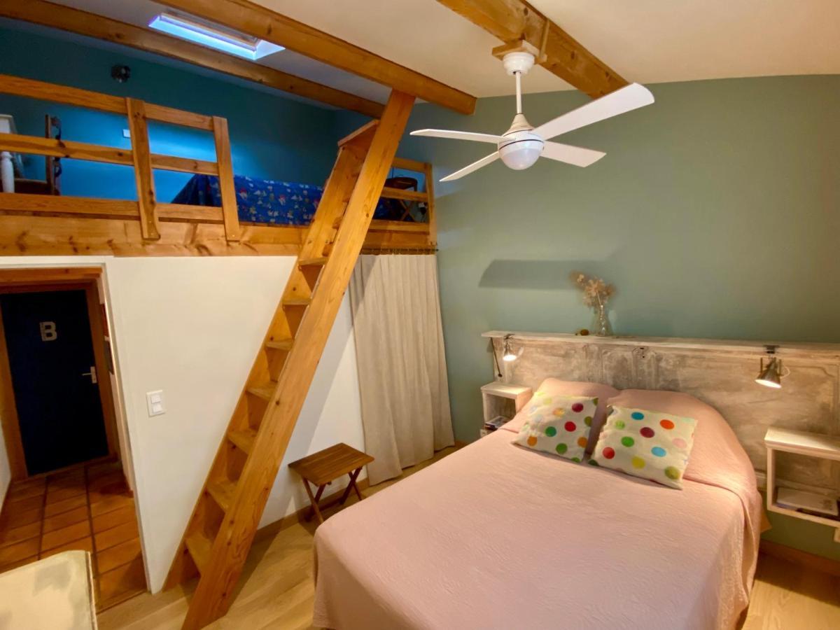 Cote Chenes Verts - Chambres D'Hotes Viols-en-Laval Екстериор снимка